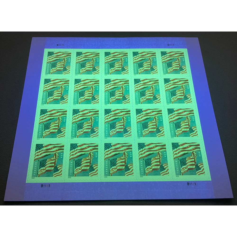 (2022) USPS American Flag Forever Stamps